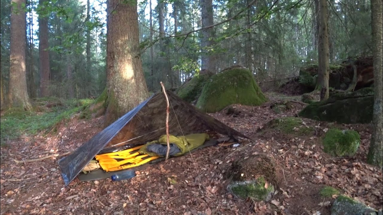 Minimalist Dyneema Tarp Solo Overnighter an mysteriöser Kultstätte 2/2