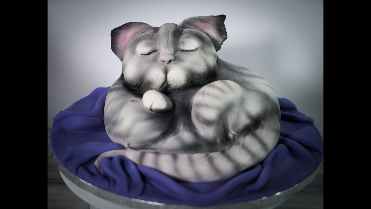 Curled Up Cat Cake Tutorial Preview