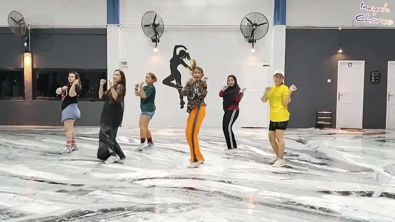 Zumba Kungchi Tachi_Turbotronic | Zin Inayah Choreography @Mutiara_Studio