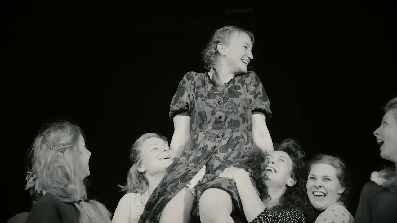 Vyhnání Gerty Schnirch - Prokletí