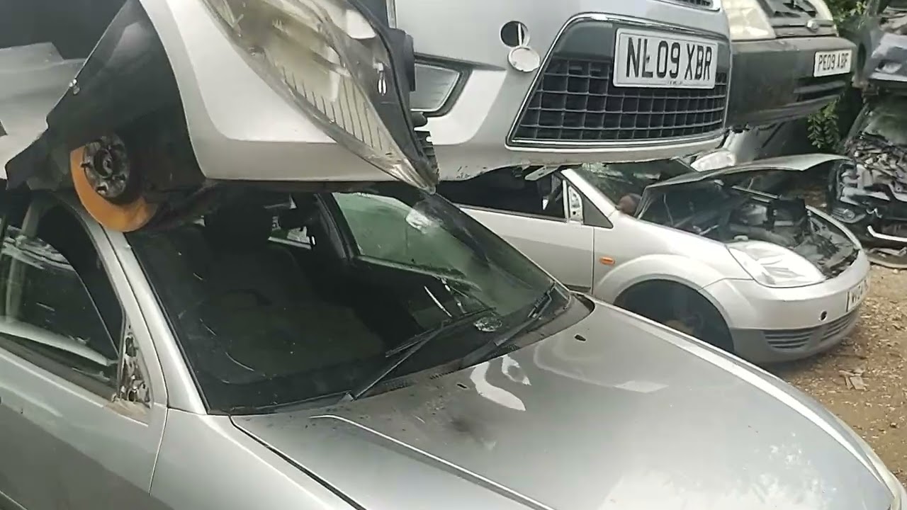 Scrapyard visit 4 Saab, Hyundai, Alfa Romeo, Land Rover, Ford Vauxhall. 