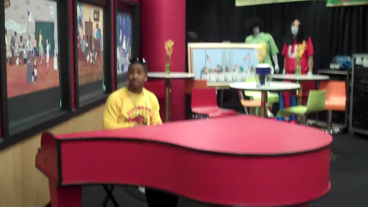 Omarion stops by the Red Velvet Cake Studio