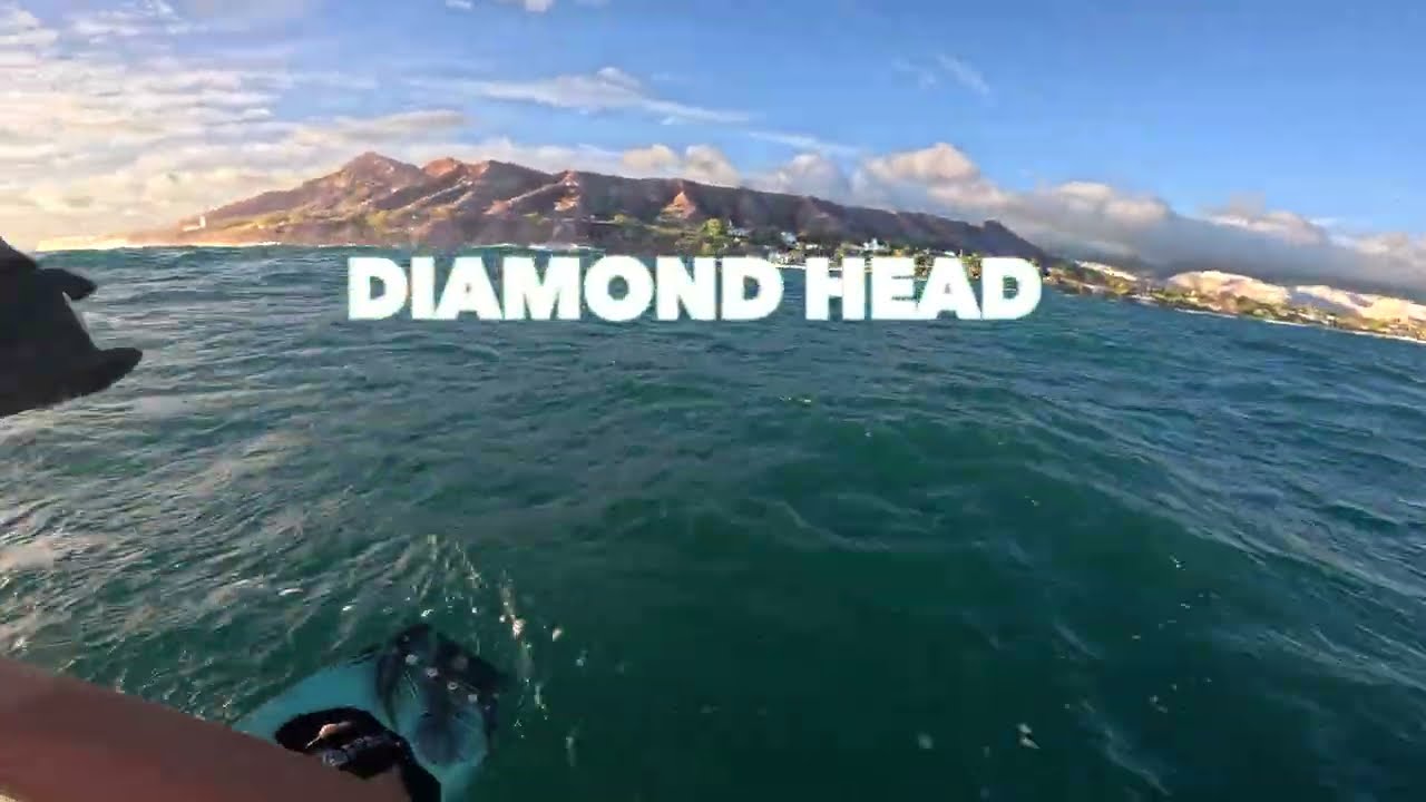 Diamond Head kite surfing Oahu , Hawaii