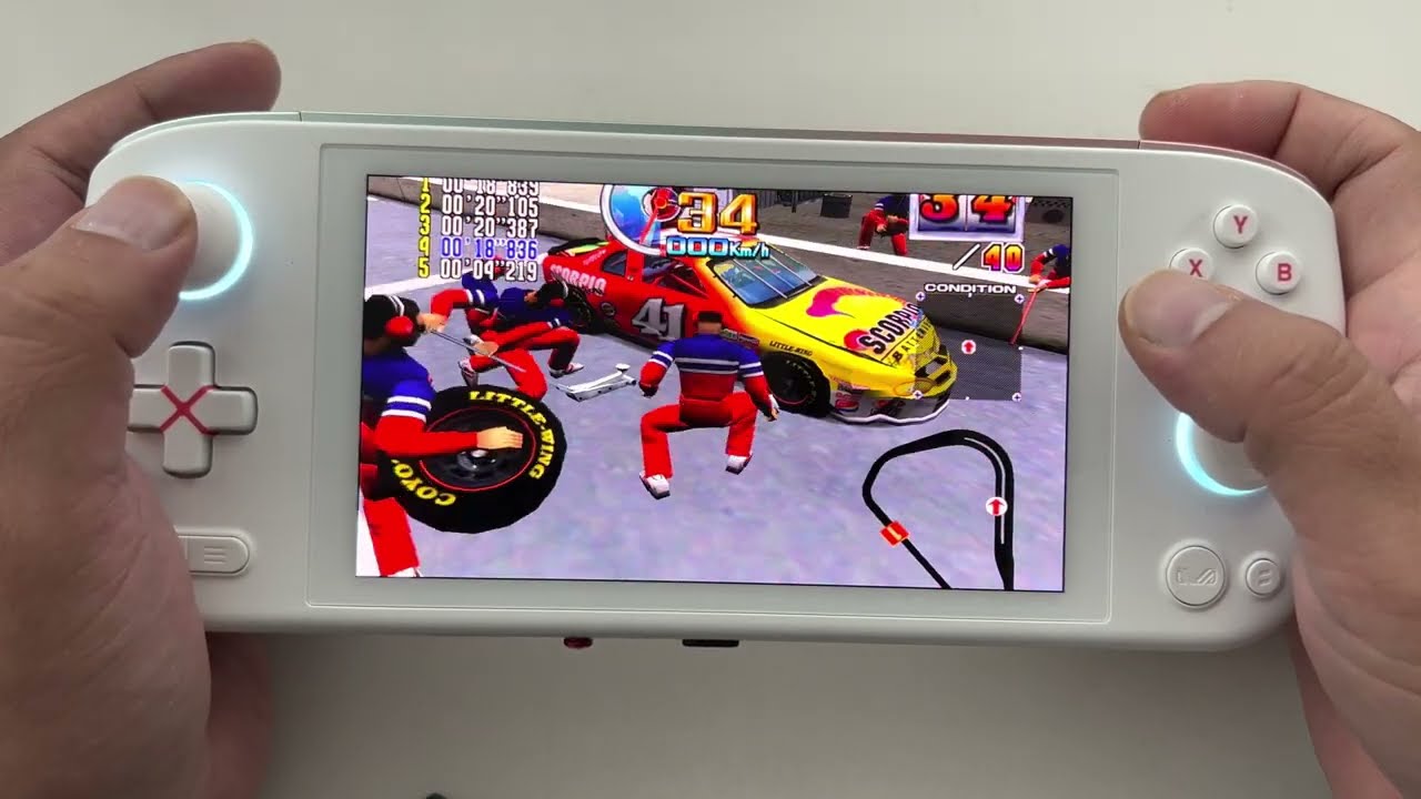 Aya Neo Air 5560U 8 Watt TDP (Daytona 2 USA SEGA Model3)
