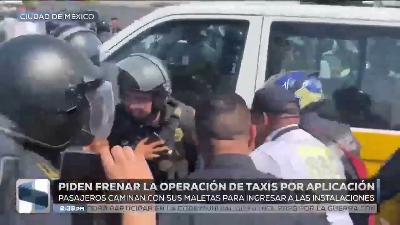 Batalla campal en el aeropuerto: Policías y taxistas por aplicación se enfrentan por operativos