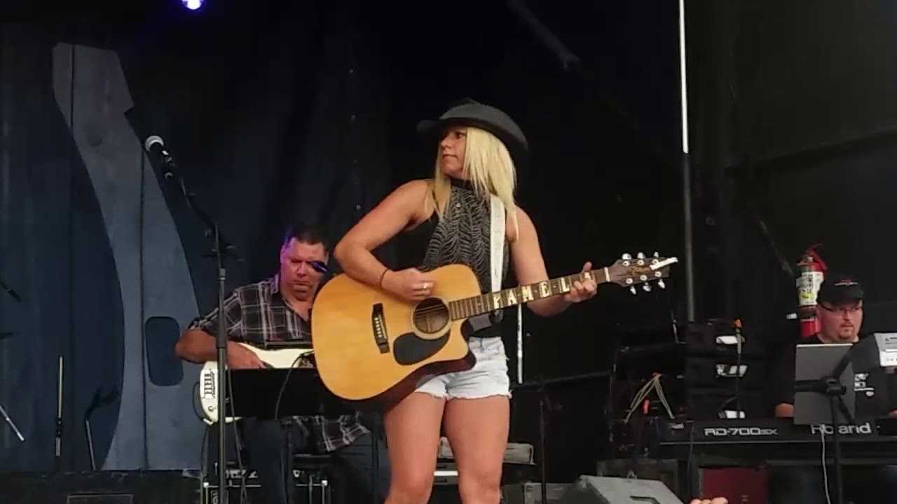 Pamela Rooney..Love your song Little Angel😇