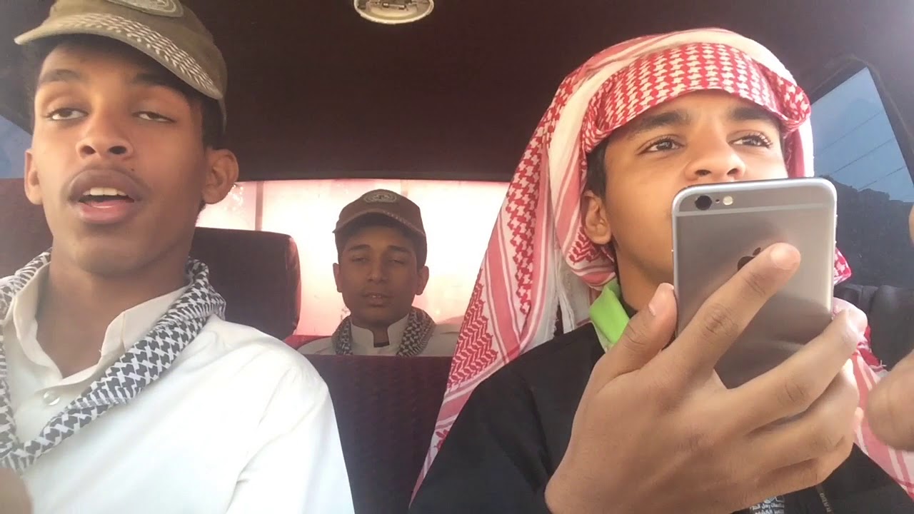 (كشافة ثانوية الوليد بن عبدالملك بمحافظة العلا)رسل السلام...السلامه المرورية.