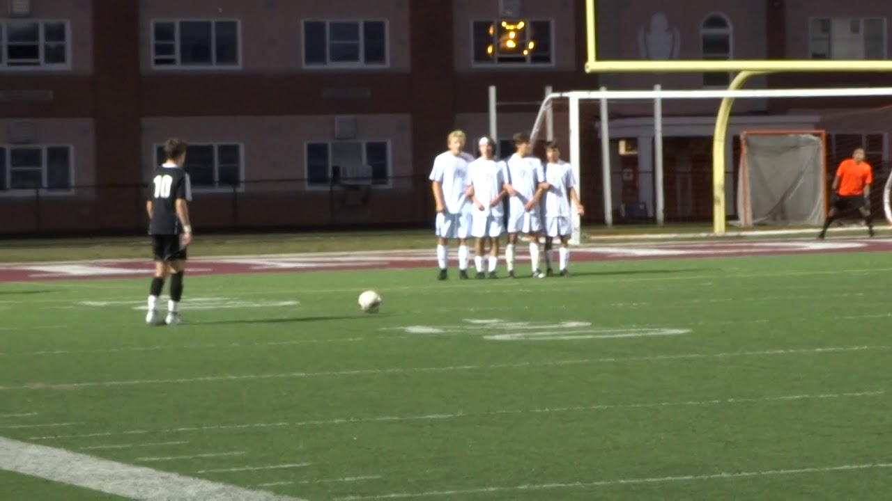 Jalen Folsom saves a shot by Jeremy Nives