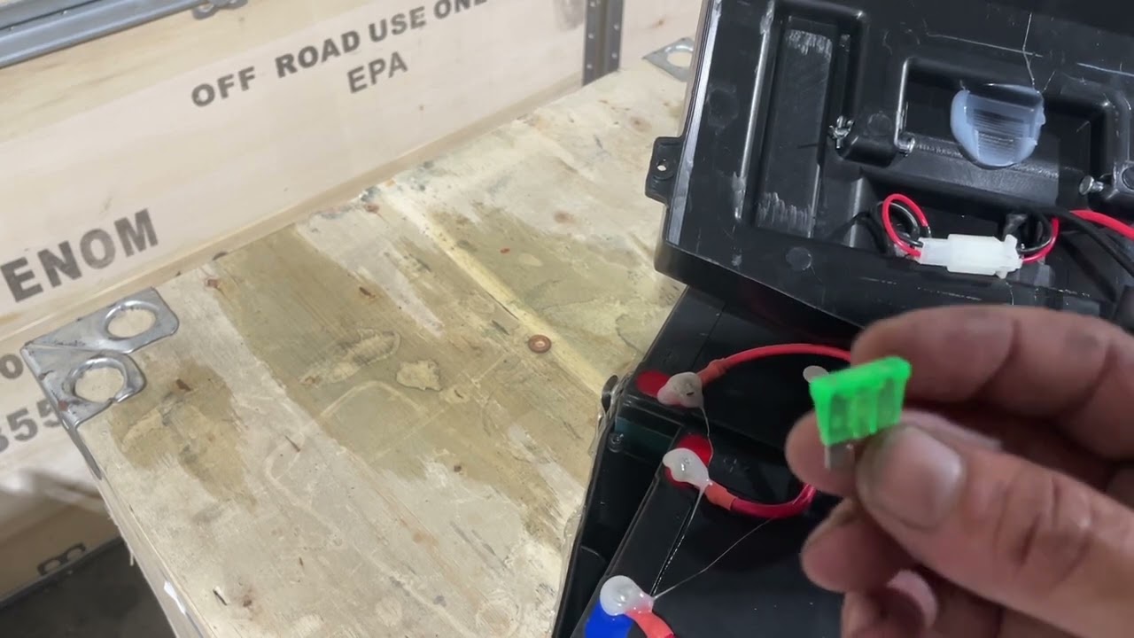 How to Check the Fuse on the Venom Quad Racer 1000W Electric ATV | Venom Motorsports