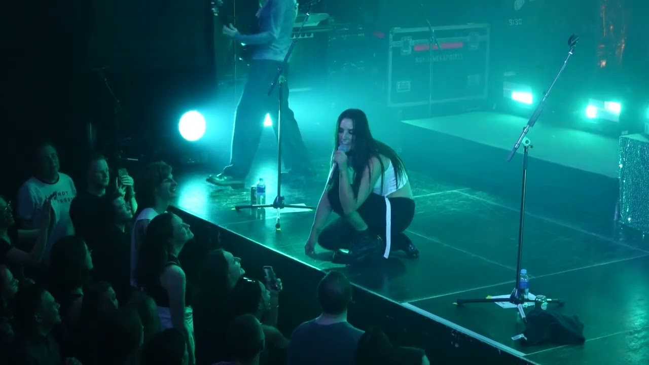 The Beaches - Dirty Laundry - Live at Melkweg - Amsterdam 2026