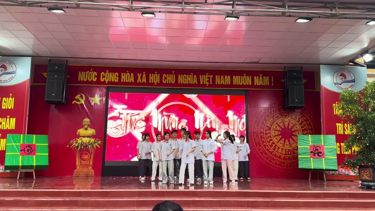 Vũ điệu thanh xuân 11A4