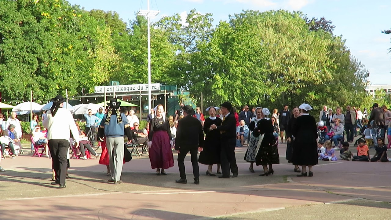Avant deux de la Mézière