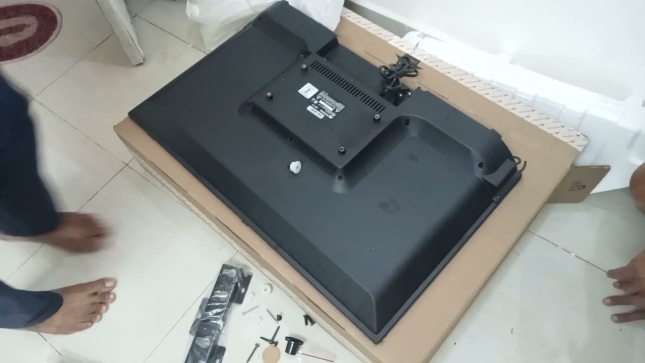Micromax canvas 6 LED TV unboxing | Micromax | unboxing | LOKESH GOWDA