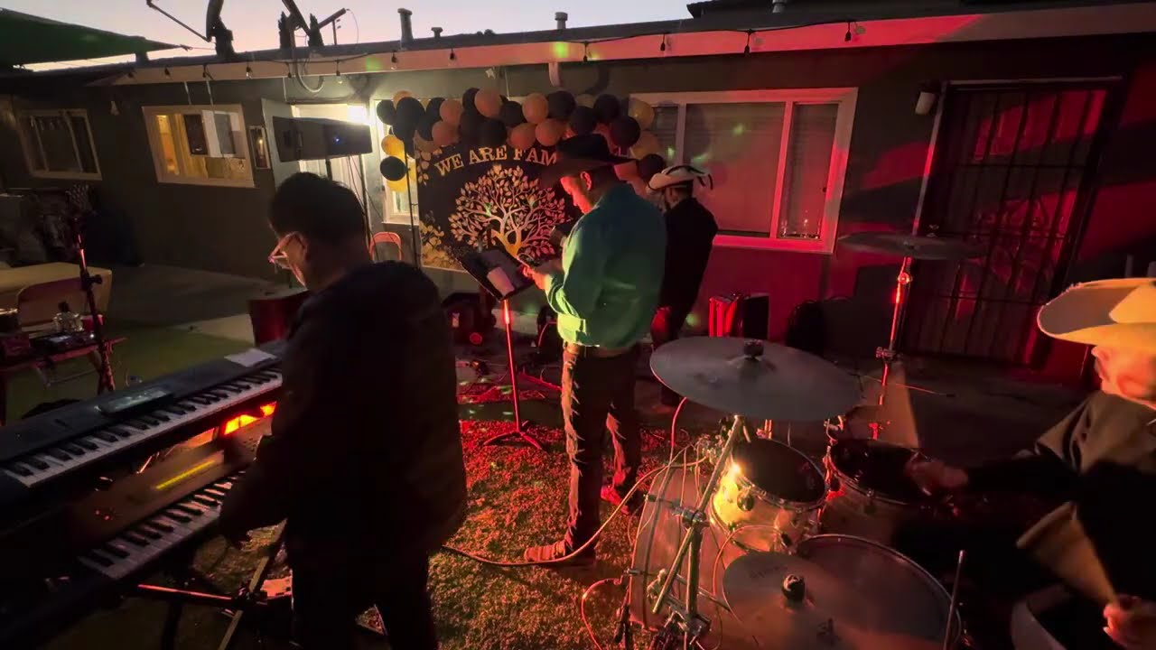 Cumbias Con Avance Musical
