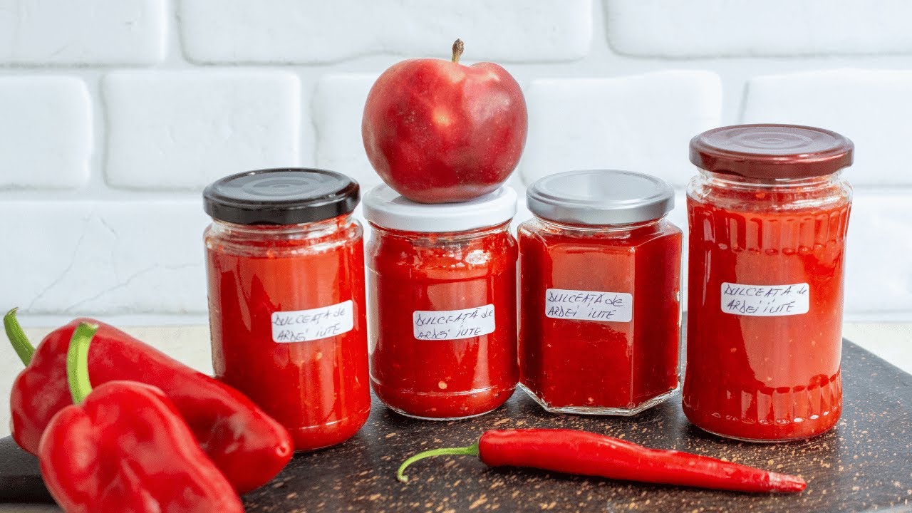 🌶️ Dulceața de Ardei Iute cu Kapia, Mere și Usturoi - Combinația Perfectă! 🔥