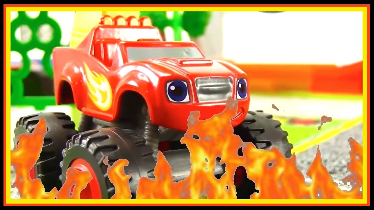 BLAZE! Toy Trucks FIRE CRASH - Blaze Monster Machines Racing Track Playset Videos for kids