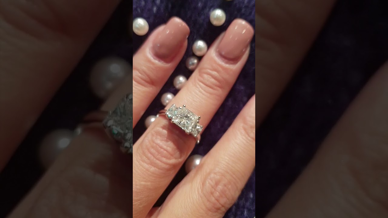 2 CARAT LAB GROWN PRINCESS CUT DIAMOND RING