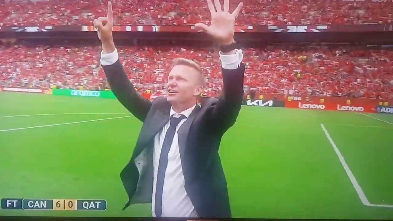 ⚽🏆🥊🩼Джесси Марш (Канада) и Хулен Лопетеги (Катар) спорят после финального свистка из-за грубого п...