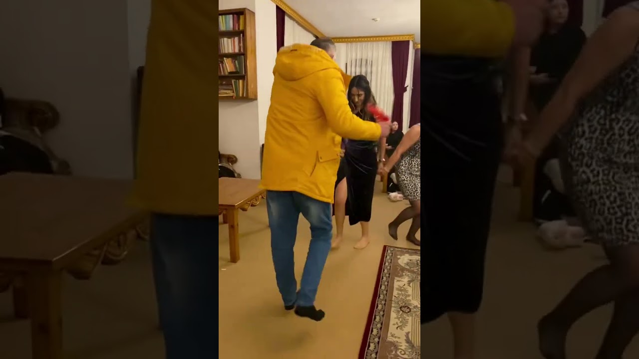 Elazığ dik halayı