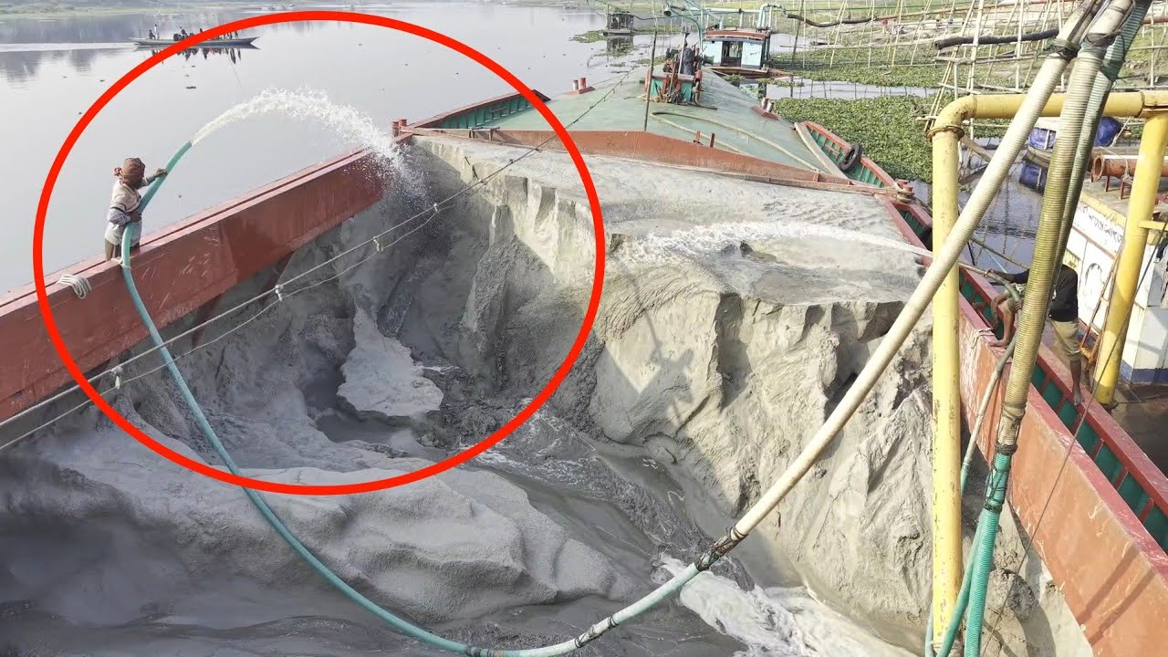 Unloading sand form ship barge unloading video Drone video (08 Feb 2026)