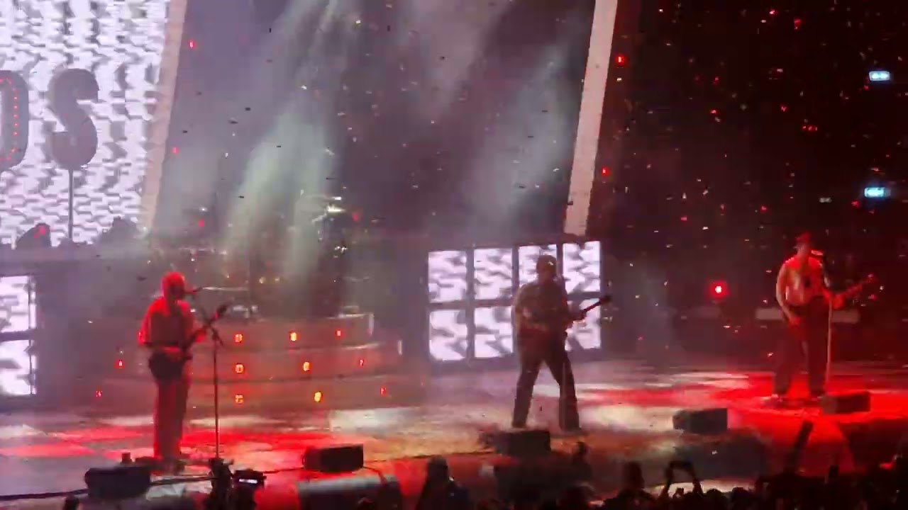 5 Seconds Of Summer - Teeth - 26.09.23