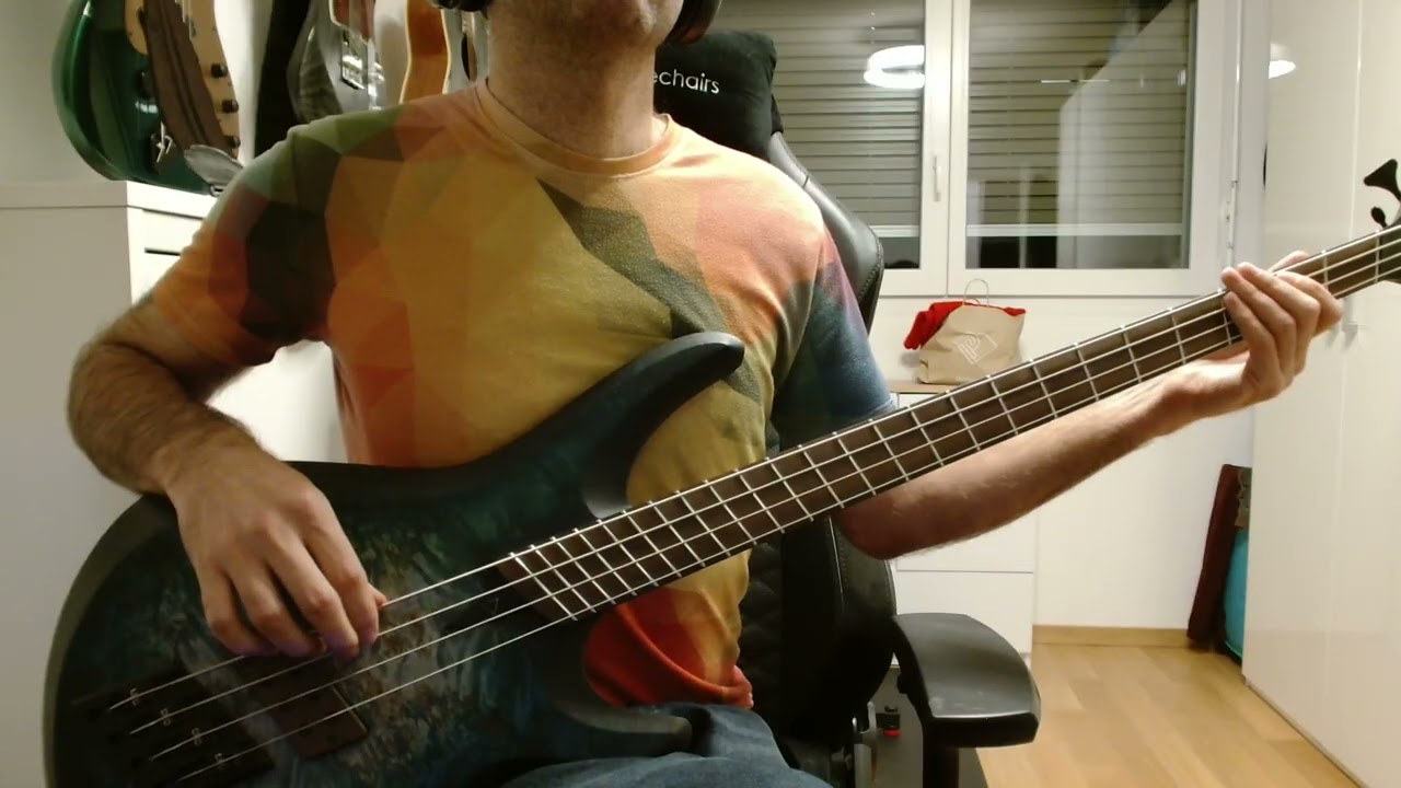 Maneskin - Beggin' (bass cover)