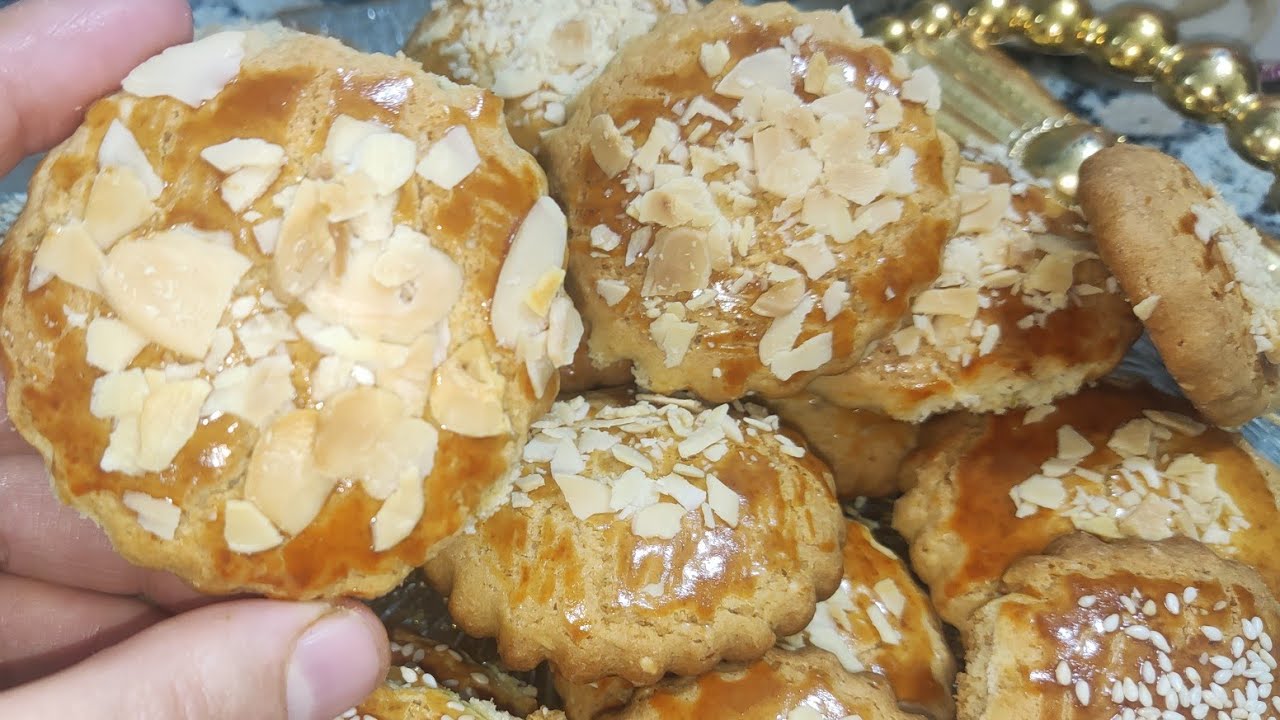 هذا القاطو بلاكي يضيع منك خليه تحتاجيه / في 10 د توجديه و اقتصادي و يخرجلك كميات كبيرة و يذوب فل فم 