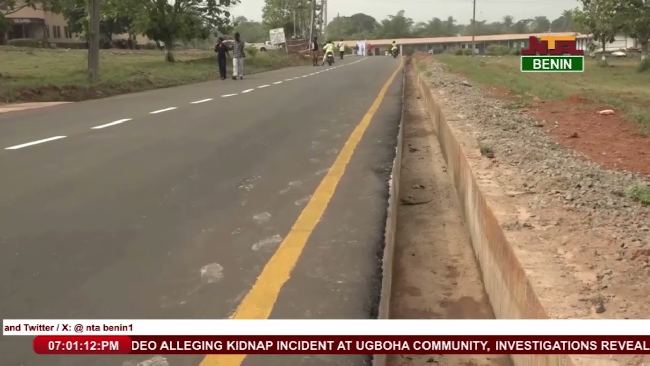 GOV. OKPEBHOLO INAUGURATES USEN POLY INTERNAL ROADS