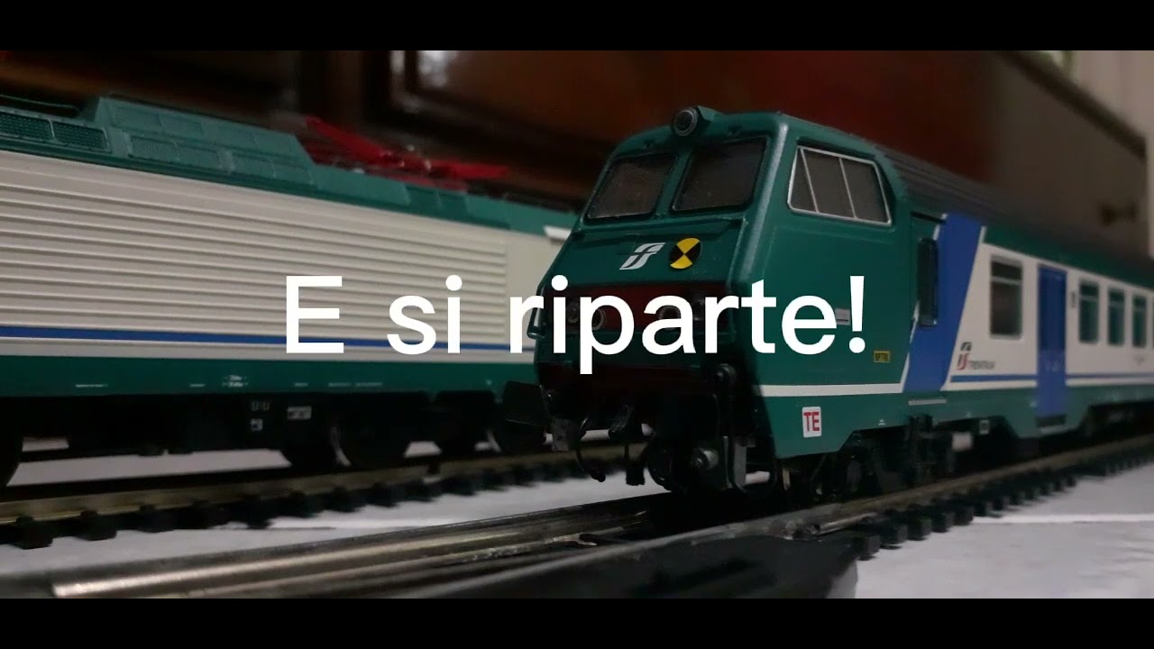 Nuovo viaggio con la Semipilota Passante e carrozza MDVE + transito di tutti i miei modellini