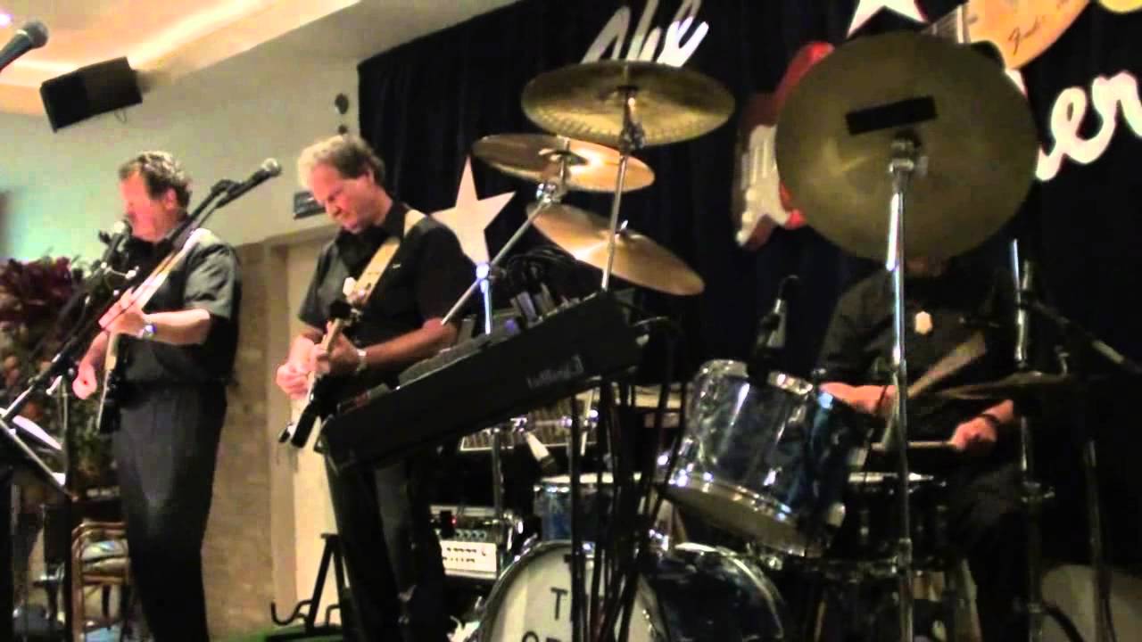2011 10 16 The Ceder Stars in de Lachende Vis DEEL III