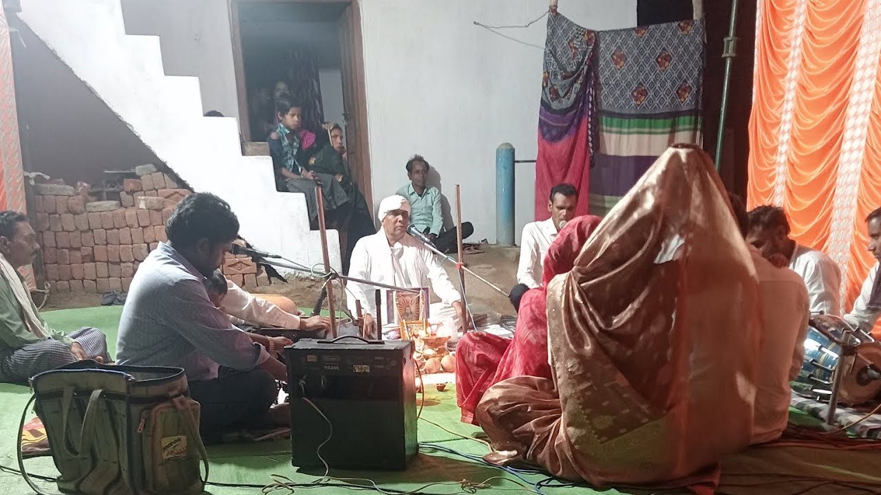 Aavav Aavav Baba Gadiya Ma Baithav Na Panthi Chauka Geet Bhaudash Mangesh Baba Ji Ki Avaj Me