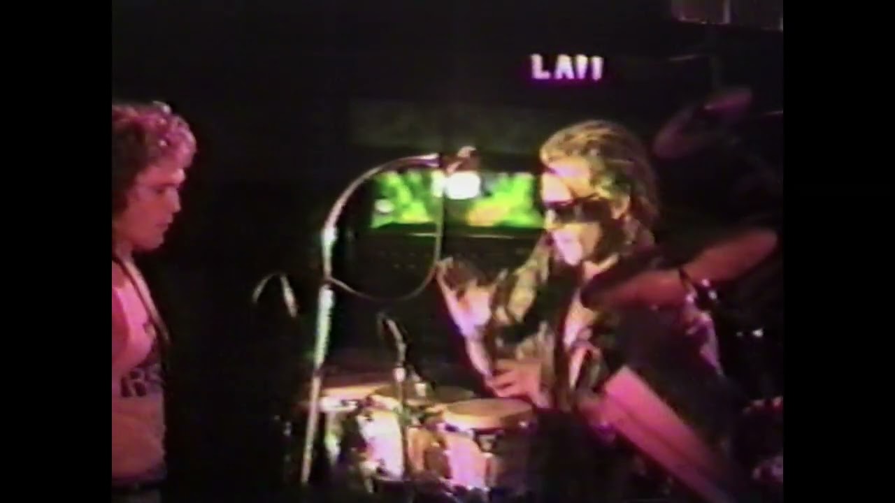 Rising Tide at Catalina Club Set 3 1990