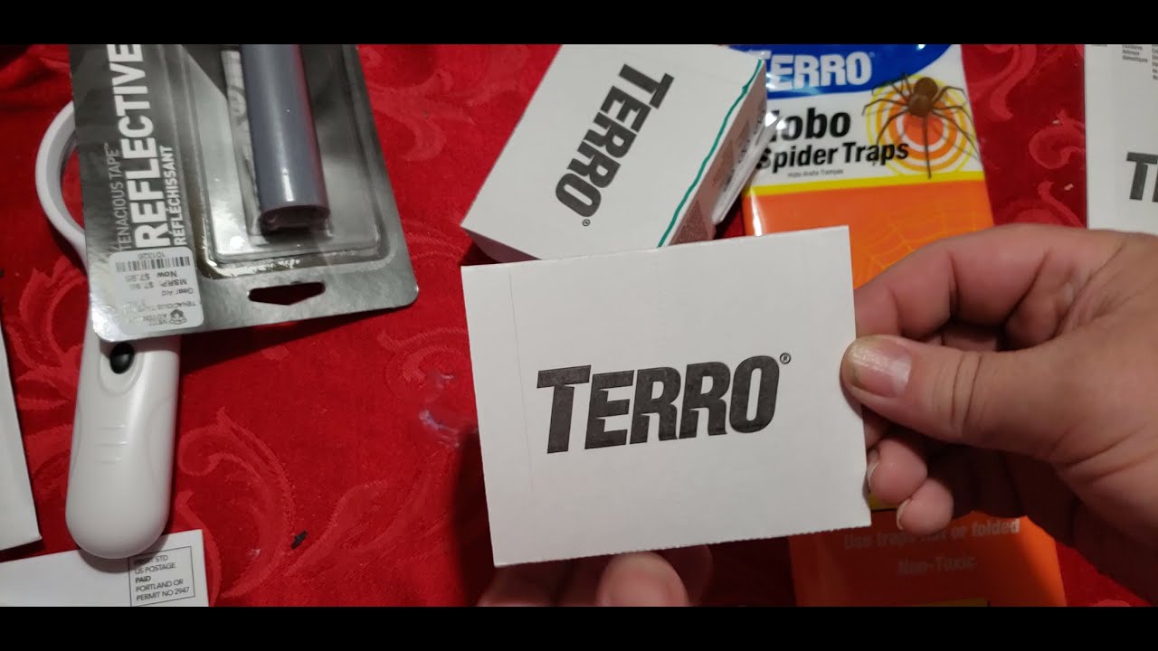 How to fold Terro hobo spider traps. #Terrouseless #Terro #TerroHobo #terrotraps