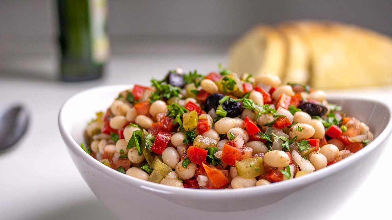 Türkischer Bohnensalat mit weißen Bohnen- Vegetarisches Rezept