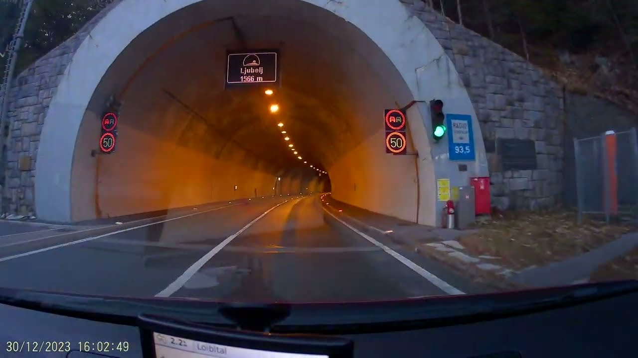 SLOVENI(J)A / AUSTRI(J)A  GRANICA (GRENZE) LJUBELJ (LOIBL)   #slovenia #austria #road #roadtrip