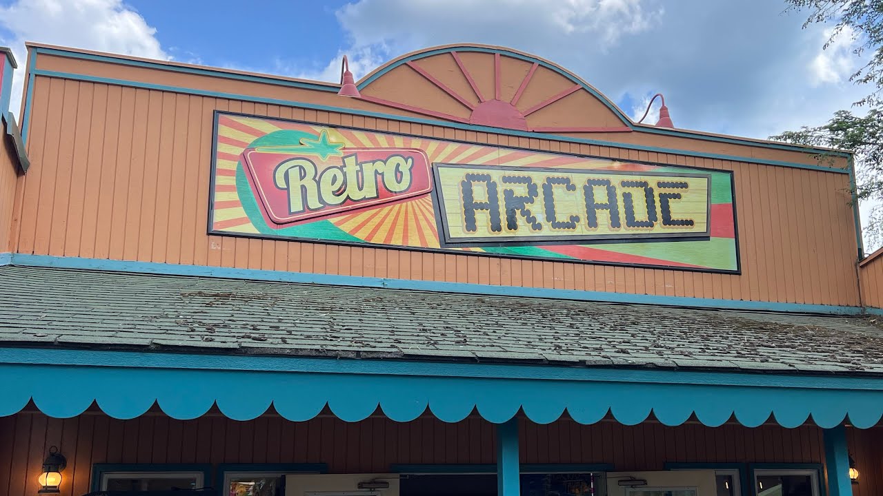 Retro Arcade Tour with RARE Games! (Silverwood Theme Park Athol ID)