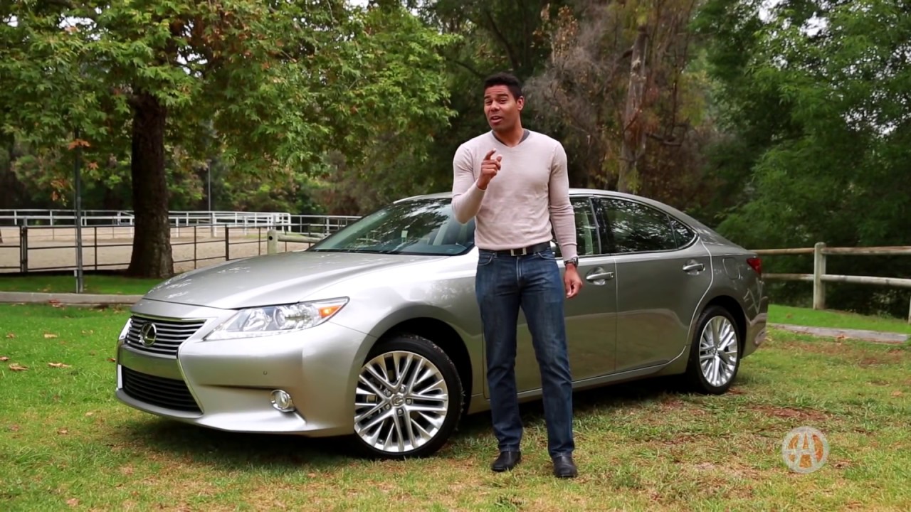 2015 Lexus ES 350 | 5 Reasons to Buy | Autotrader