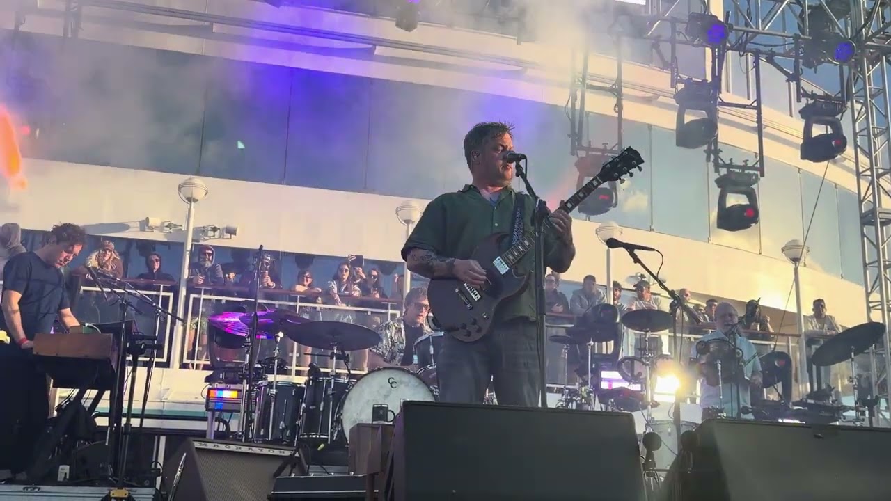 Modest Mouse - A Different City - Ice Cream Floats 2/8/26