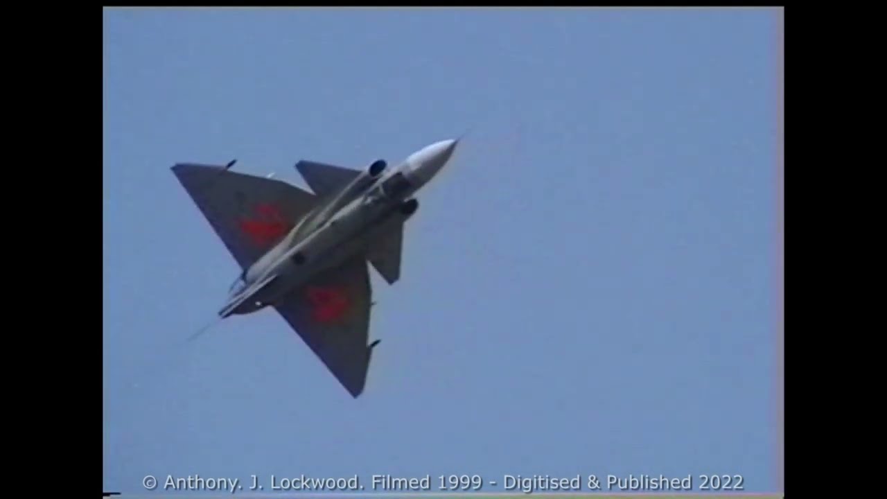 Saab JA-37 Viggen 37424 of the Swedish Air Force demonstrating its prowess at RIAT 1999