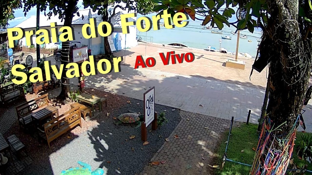 Praia do Forte - Salvador - BA - Ó Pai Ó Mercado do Artesanato
