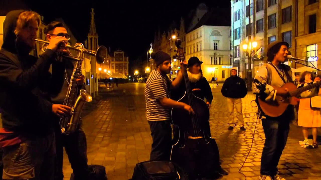 BuskerBus 2014, Wrocław: Vincent van Hessen, Kuba, Taras, Mikołaj  [street music]