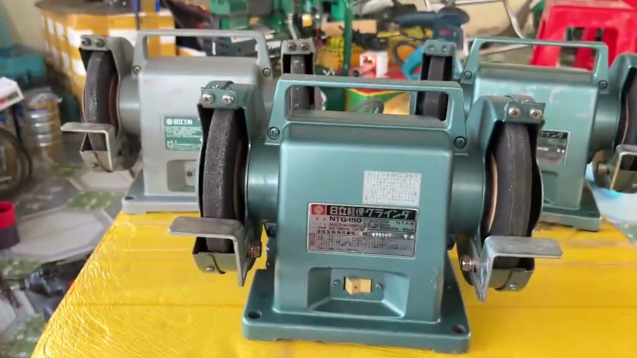 Máy mài 2 đá Hitachi nhật bãi điện 100v giá 1tr250/1 sdt zalo 0386393937