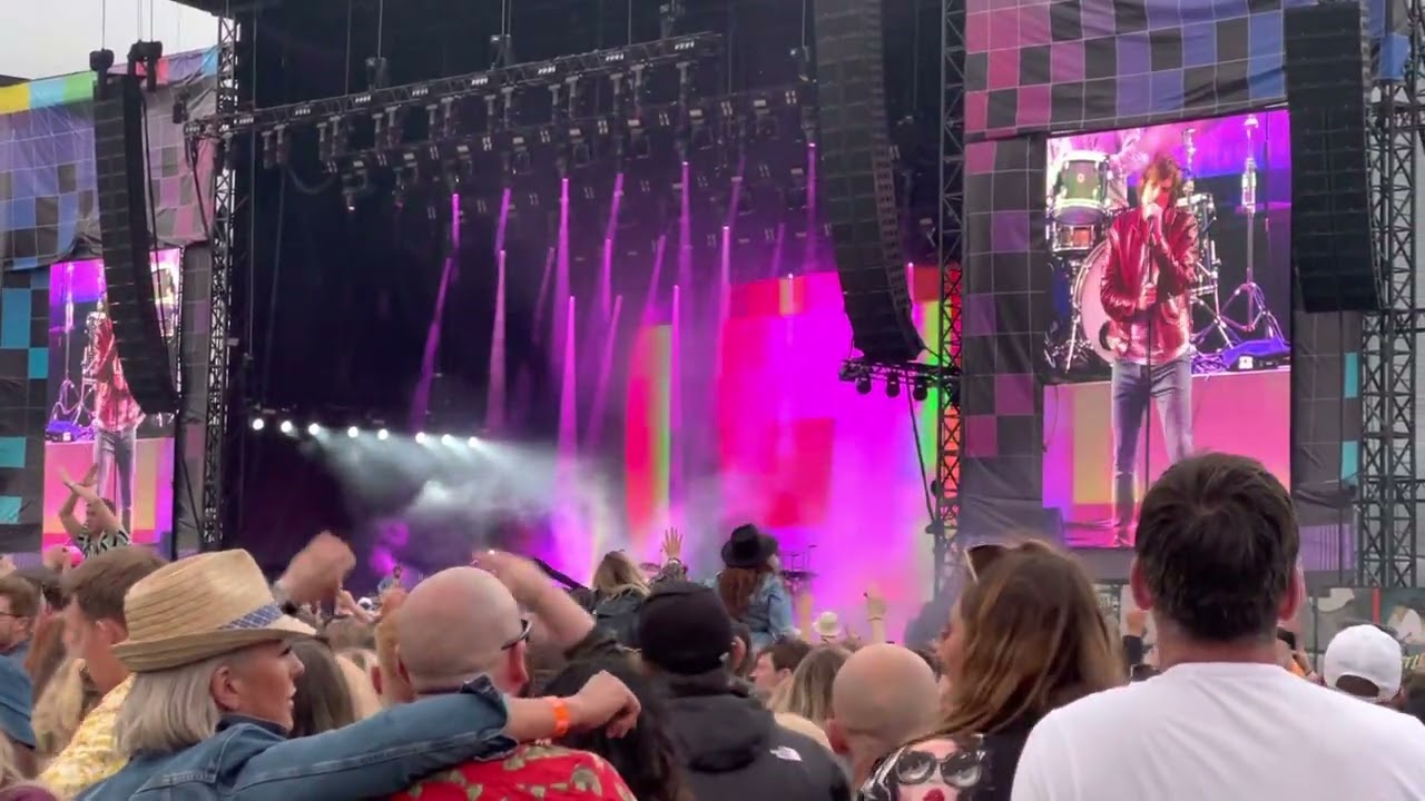 Paolo Nutini - Jenny don’t be hasty/teenage kicks/ new shoes medley live at Trnsmt Glasgow 8/7/2022