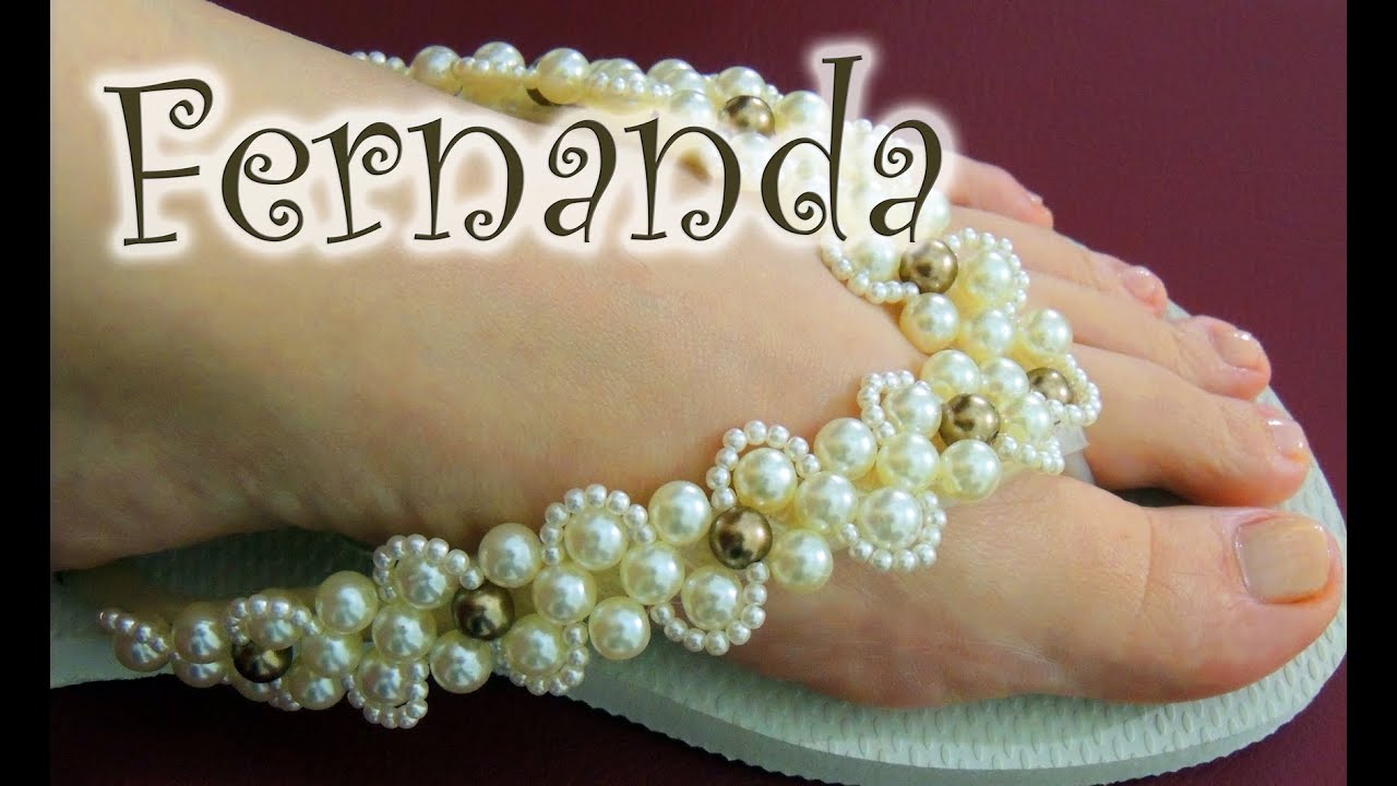 Chinelo decorado - entrelaçado de pérolas
