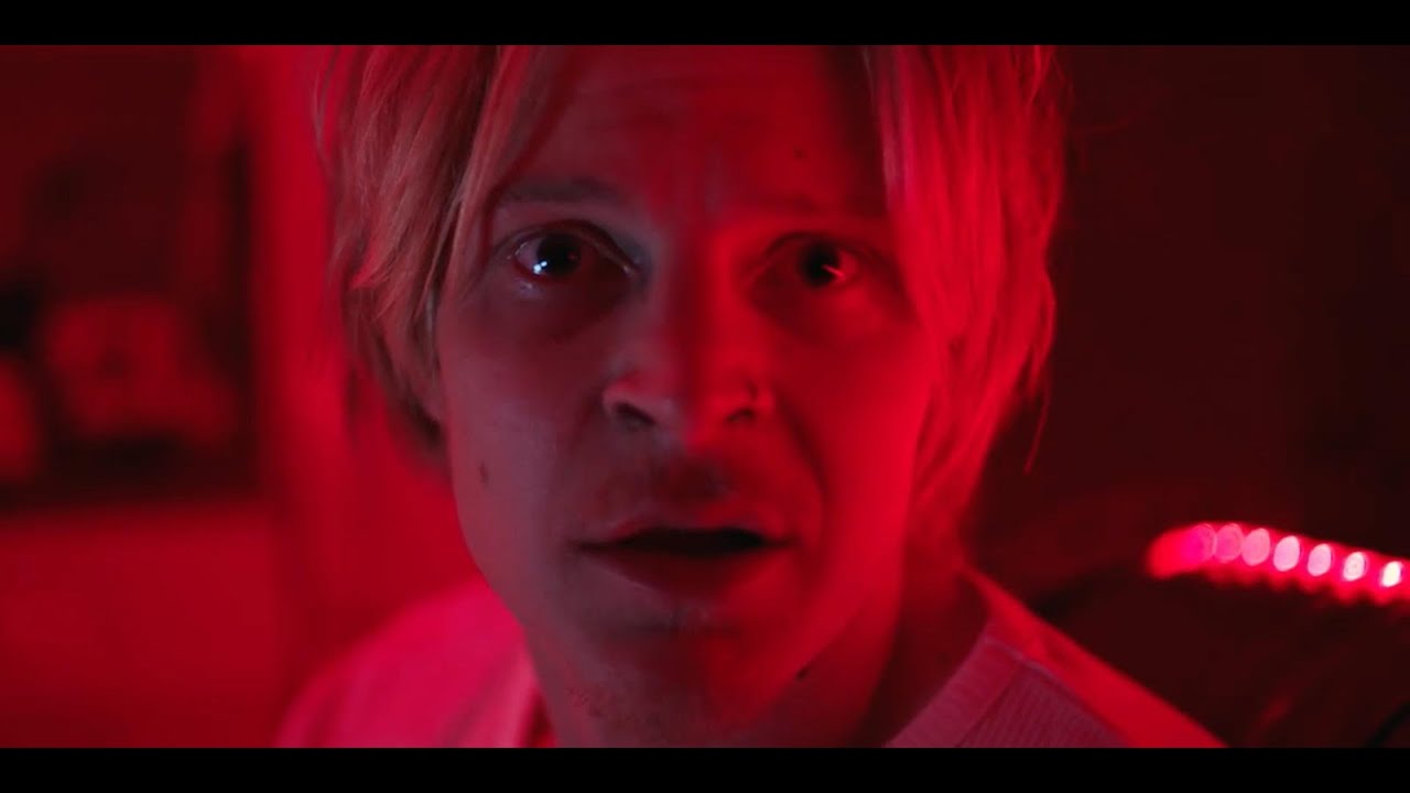 Lyhytelokuva: Rakkaus Sattuu (short film, 2017)
