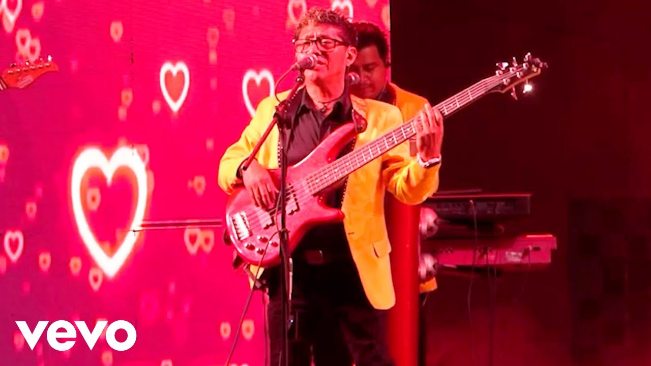Los Siete Latinos - 25 Rosas (En Vivo Yucatán)