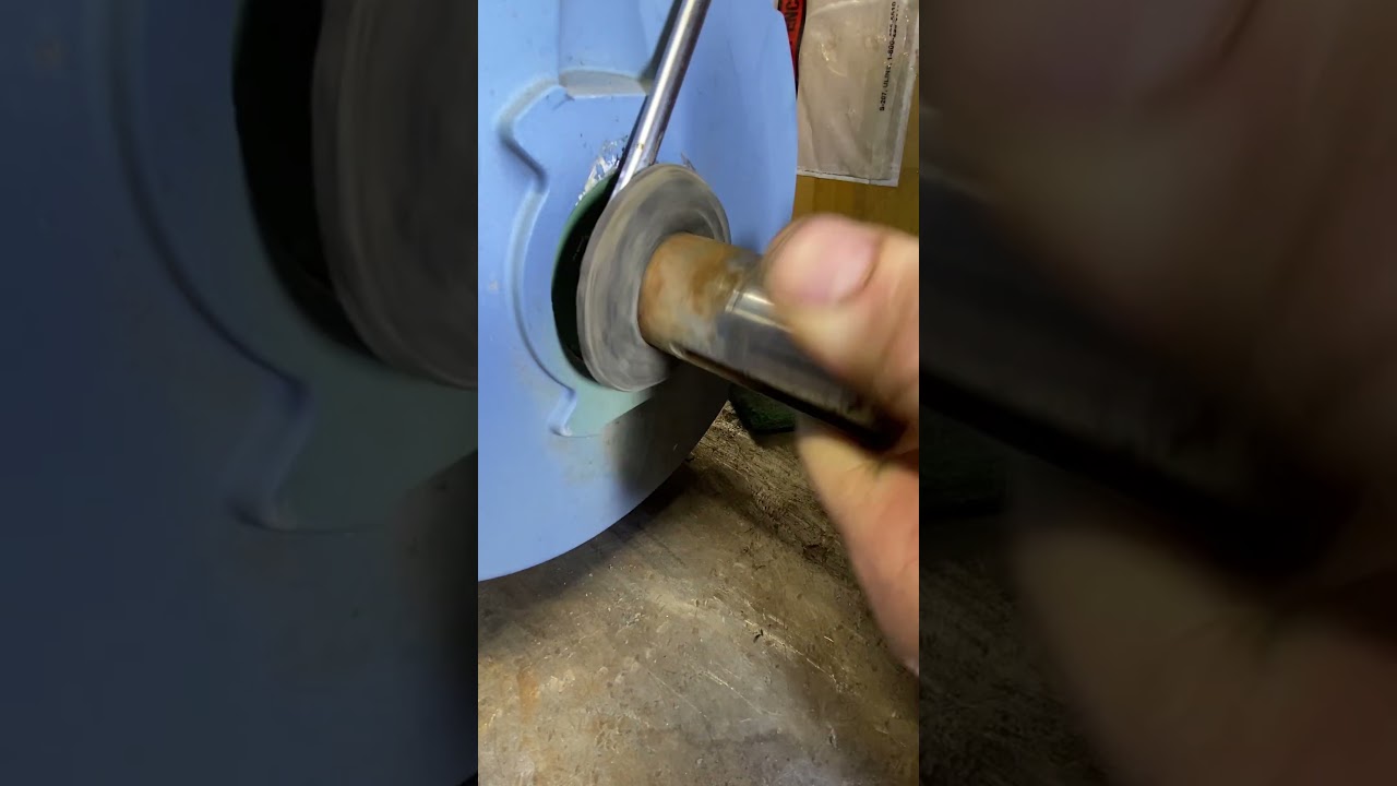Simple Oil Slinger Removal Trick