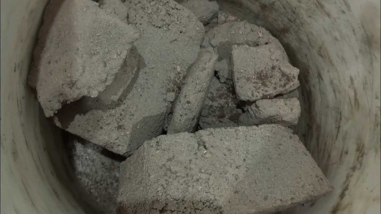 Brown gritty sand crumbling in bucket 🪣 extra dusty thori si hard 😀
