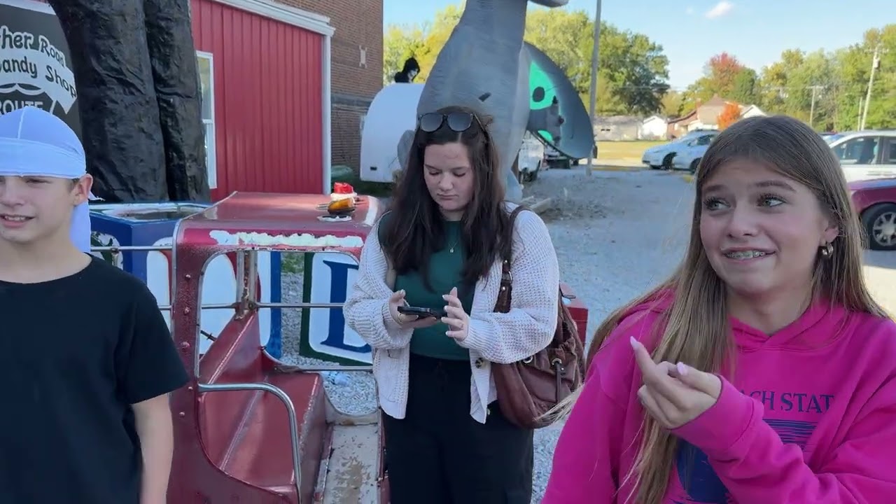Route 66 Antique Shop Vlog
