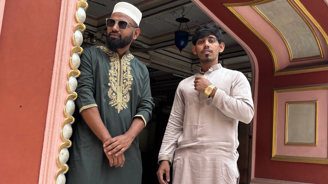 Thousands of Muslims gathers together for Namaz e jummah #kolkata #jummamubarak #salah 